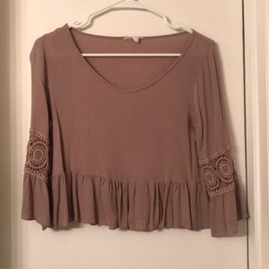 Crop Top with Quarter-length Detailed Sleeves